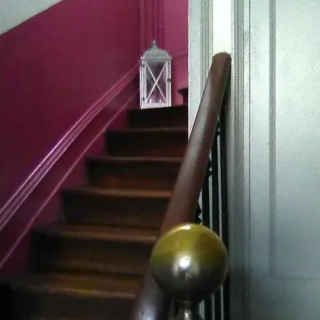 L'ajoussienne * Ajou