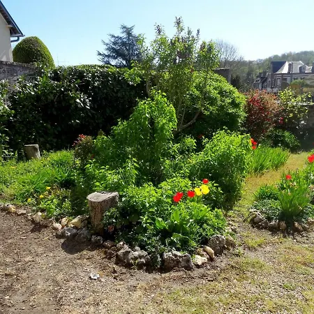 L'ajoussienne Nyaraló Ajou